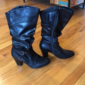 White Mountain Black Boots
